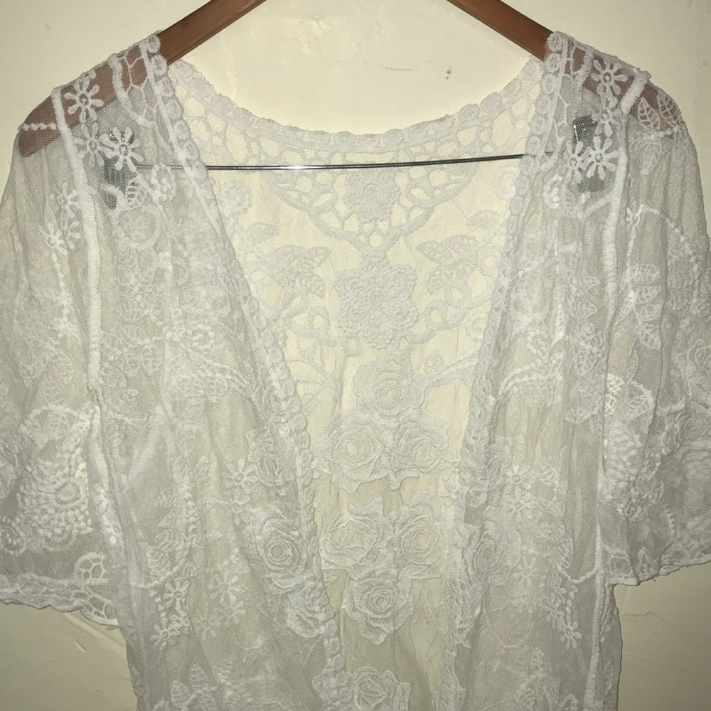 White embroidered lace detail open cardigan - Picture 6 of 8